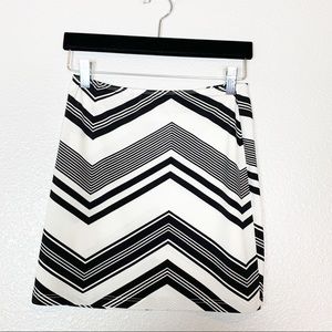 Sooki | Black zig zag Mini Skirt